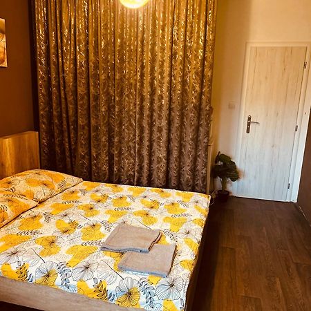 Apartment Pharamis Bešeňová Екстериор снимка