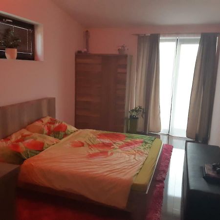 Apartment Pharamis Bešeňová Екстериор снимка