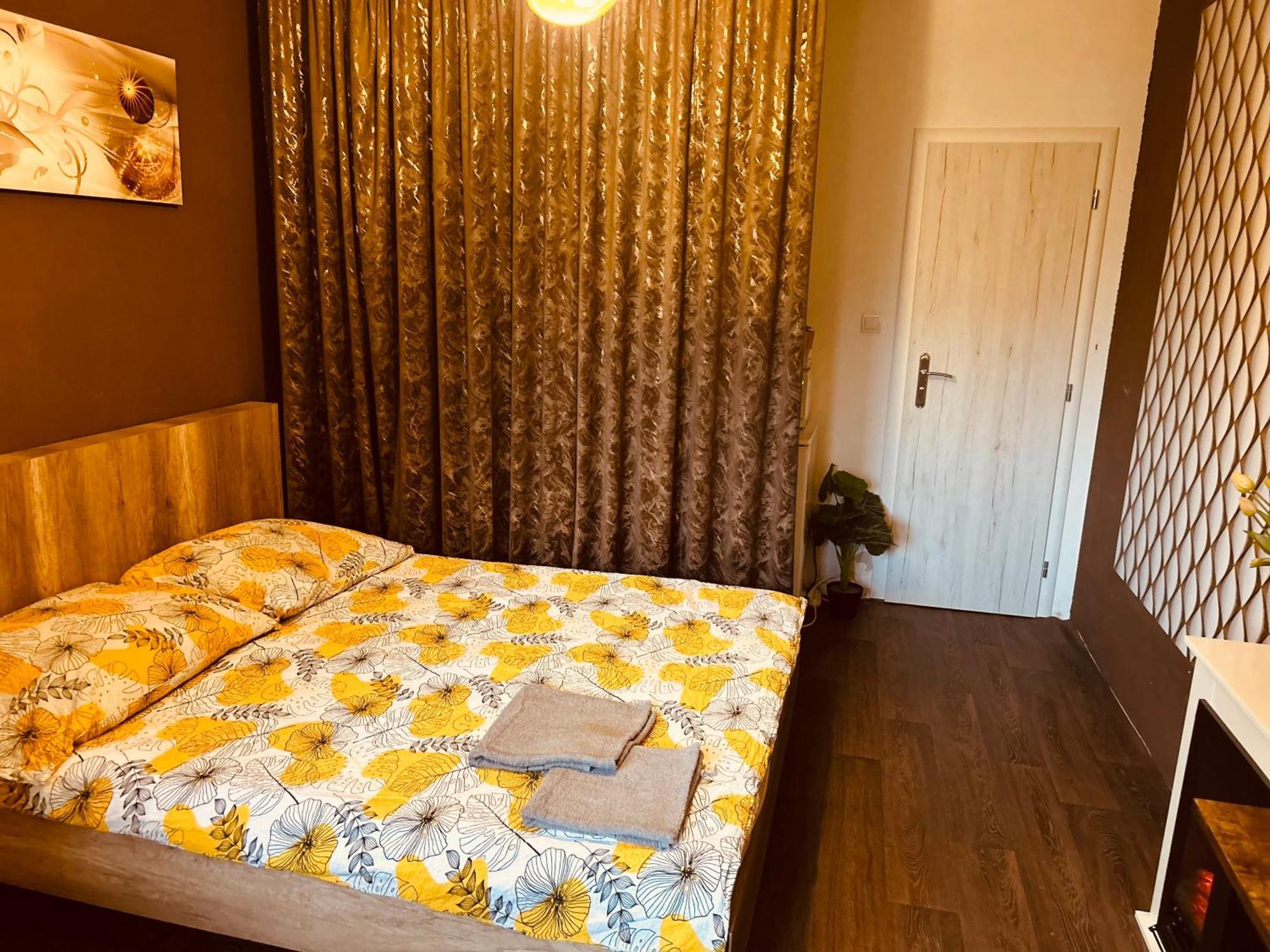 Apartment Pharamis Bešeňová Екстериор снимка