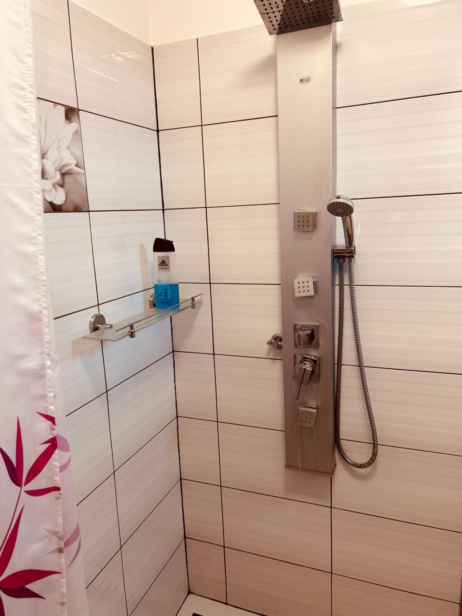 Apartment Pharamis Bešeňová Екстериор снимка