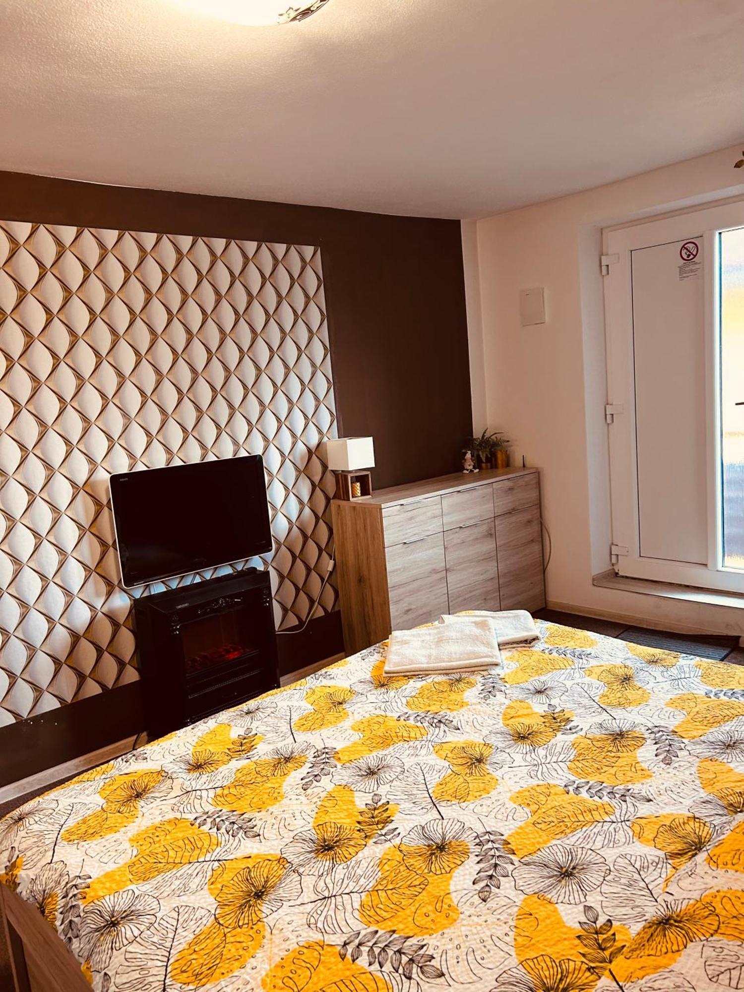 Apartment Pharamis Bešeňová Екстериор снимка